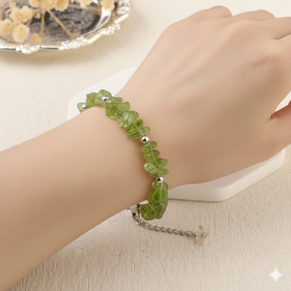 Boho Green Unakite Chip Bracelet – Earthy Natural Stone Wristlet